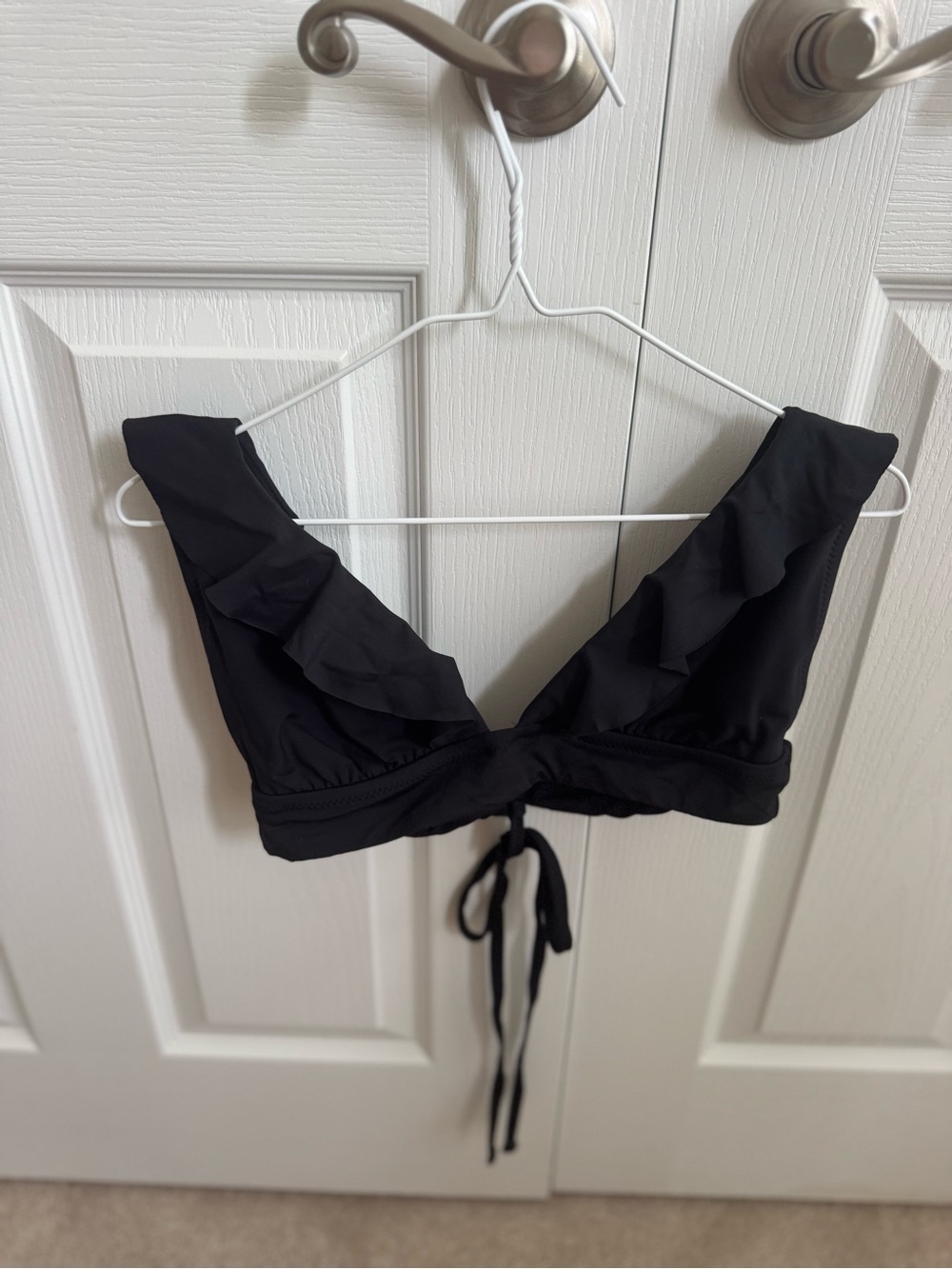 Women’s Black Bikini Top. XL.